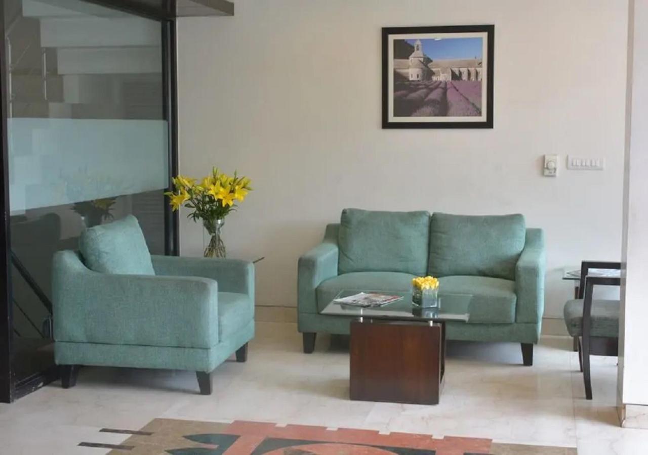 Hotel Rockland Panchsheel Enclave New Delhi Luaran gambar